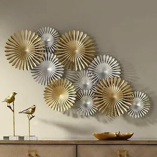 WALL DECOR